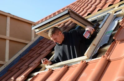Pose de fenêtres de toit Velux à Villefloure